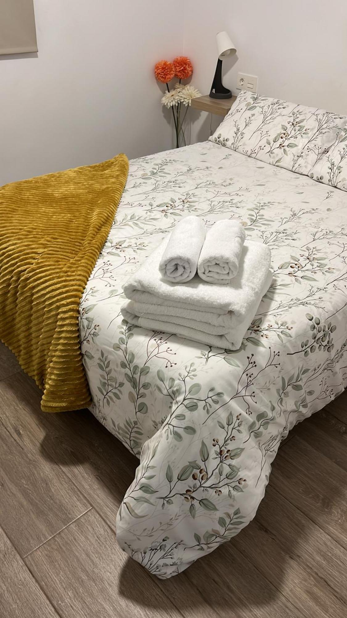 Acogedor Apartamento Cerca De La Playa Marbella Luaran gambar